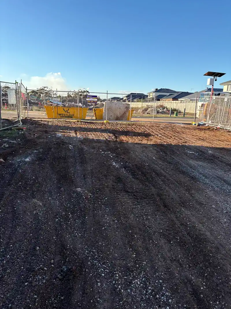 Digger Hire | Bobcat Hire