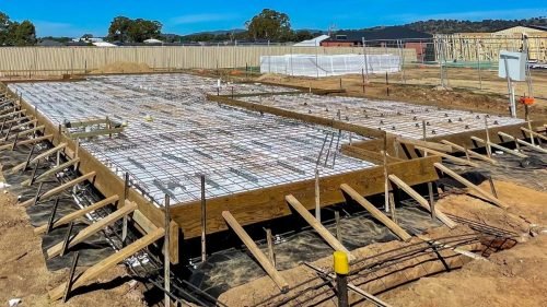 concrete slab laying - digger guru 1