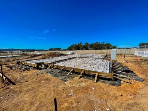 concrete slab laying - digger guru 1