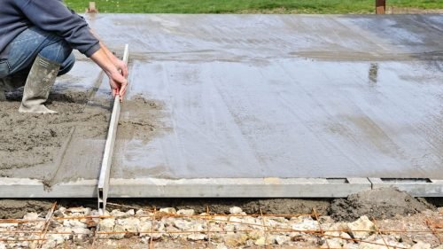 concrete slab laying - digger guru 1