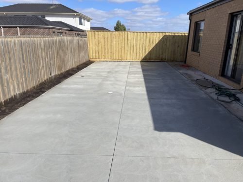 concrete slab laying - digger guru 1