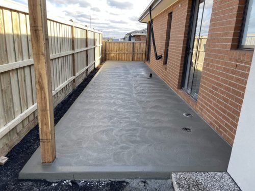 concrete slab laying - digger guru 1